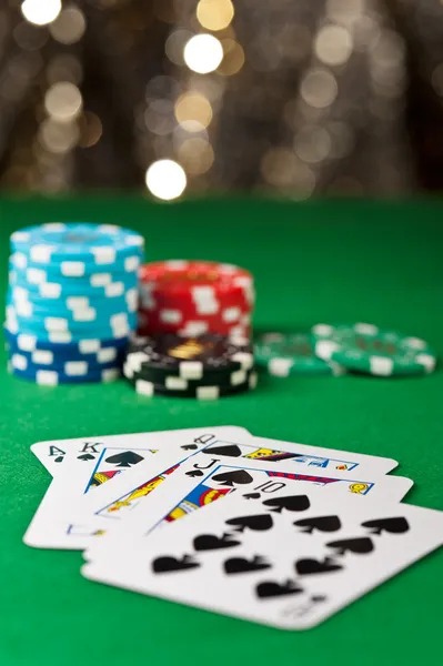 newslot number selection interface with manual pick and quick-pick options