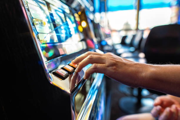 newslot activity breakdown showing qualifying games and sports for Weekly Cashback